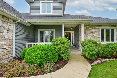 403  Maple Ln, Williams Bay, WI 53191 - Photo 4