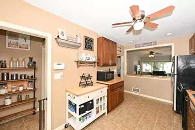 246  North Ave, Hartland, WI 53029 - Photo 12
