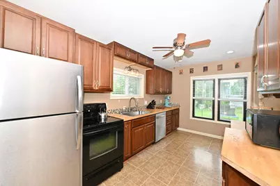 246  North Ave, Hartland, WI 53029 - Photo 10