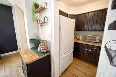 3825 S 84th St, Milwaukee, WI 53228 - Photo 8
