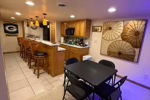 6315 W Hustis St, Milwaukee, WI 53223 - Photo 12