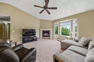 32 E Sunset Dr, Milton, WI 53563 - Photo 12