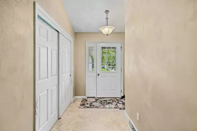 32 E Sunset Dr, Milton, WI 53563 - Photo 8