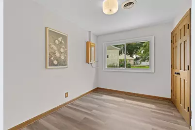 3460 S 62nd St, Milwaukee, WI 53219 - Photo 12