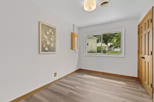 3460 S 62nd St, Milwaukee, WI 53219 - Photo 12