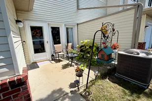 2412 Fox River Pkwy, Waukesha, WI 53189 - Photo 18