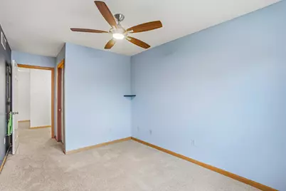 2412  Fox River Pkwy #H, Waukesha, WI 53189 - Photo 18