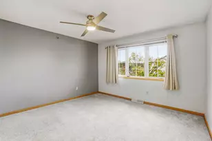 2412 Fox River Pkwy, Waukesha, WI 53189 - Photo 10