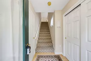 2215 Circle Ridge, Delafield, WI 53018 - Photo 4