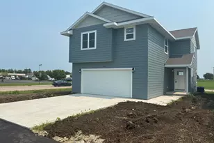 807 Arthur Dr, Milton, WI 53563 - Photo 1