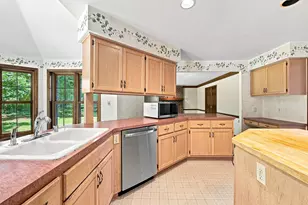 4228 W Tumble Creek Dr, Franklin, WI 53132 - Photo 24