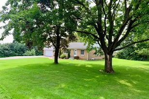 14865 Pershing Dr, Brookfield, WI 53005 - Photo 2