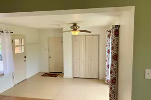 14865 Pershing Dr, Brookfield, WI 53005 - Photo 4