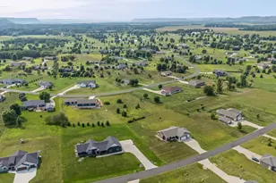 N13249 Wildrose Road, Trempealeau, WI 54661 - Photo 32