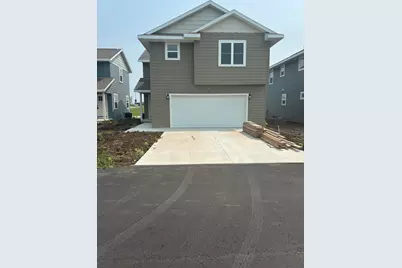 809  Arthur Dr, Milton, WI 53563 - Photo 2