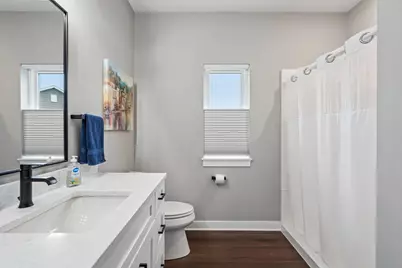 4050 S 124th St #201, Greenfield, WI 53228 - Photo 32
