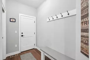 4050 S 124th St, Greenfield, WI 53228 - Photo 22