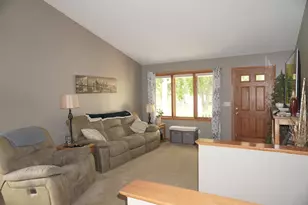 W7824 Maple Dr, Onalaska, WI 54650 - Photo 4