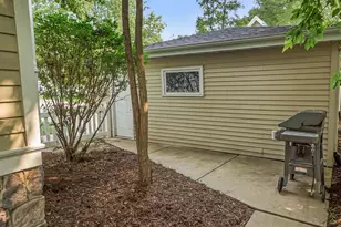 605 W Wisconsin Ave, Oconomowoc, WI 53066 - Photo 36