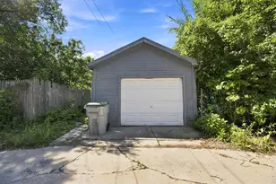 4708 N 36th St, Milwaukee, WI 53209 - Photo 30
