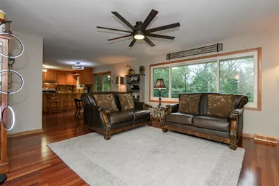 7420 N Longview Ave, Glendale, WI 53209 - Photo 14