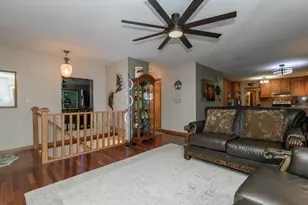 7420 N Longview Ave, Glendale, WI 53209 - Photo 16
