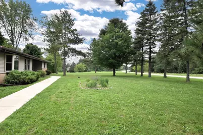 W326S3530  Mesa Trl, Dousman, WI 53118 - Photo 6