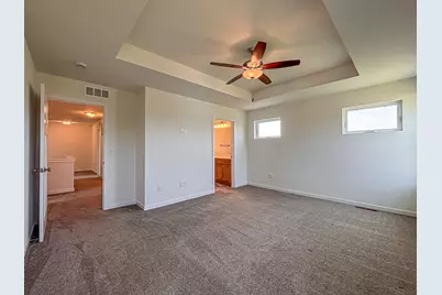 W194N15744  East Gate Ct, Jackson, WI 53037 - Photo 24