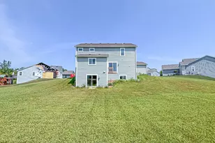 W194N15744 East Gate Ct, Jackson, WI 53037 - Photo 30