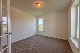 W194N15744 East Gate Ct, Jackson, WI 53037 - Photo 4