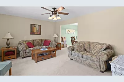 11709  242nd St, Salem, WI 53179 - Photo 8