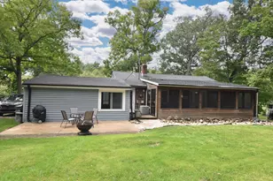 8611 Big Bend Rd, Racine, WI 53185 - Photo 20