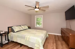 8611 Big Bend Rd, Racine, WI 53185 - Photo 10