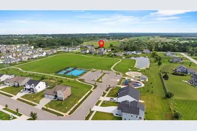 2289  River Bend Rd, Grafton, WI 53024 - Photo 6
