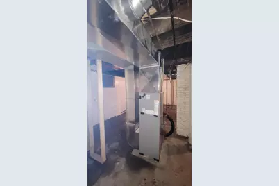 3031 W St Paul Ave, Milwaukee, WI 53208 - Photo 10