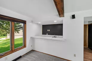 5377 S 48th St, Greenfield, WI 53220 - Photo 28
