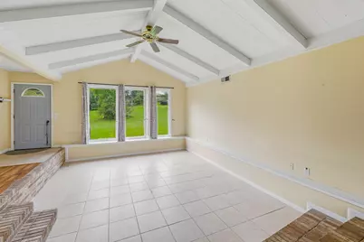 1307 E Lake St, Horicon, WI 53032 - Photo 8