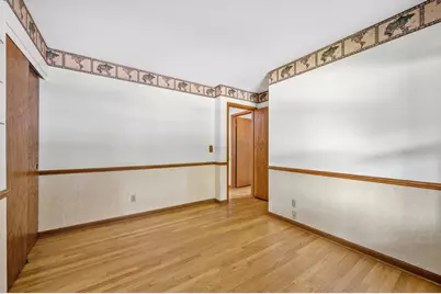 N85W18195  Lawrence Ave, Menomonee Falls, WI 53051 - Photo 24