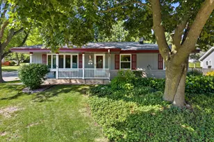 N85W18195 Lawrence Ave, Menomonee Falls, WI 53051 - Photo 2