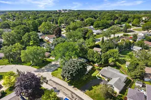 N85W18195 Lawrence Ave, Menomonee Falls, WI 53051 - Photo 34