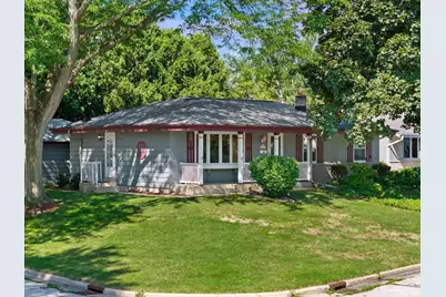 N85W18195  Lawrence Ave, Menomonee Falls, WI 53051 - Photo 4