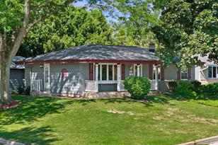 N85W18195 Lawrence Ave, Menomonee Falls, WI 53051 - Photo 4