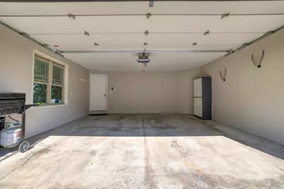 8667 S Deerwood Ln, Franklin, WI 53132 - Photo 30