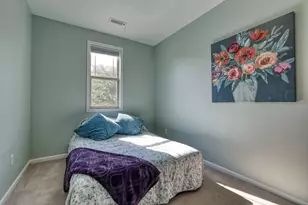 8667 S Deerwood Ln, Franklin, WI 53132 - Photo 28