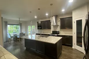 617 Evergreen Terrace, Port Washington, WI 53074 - Photo 18