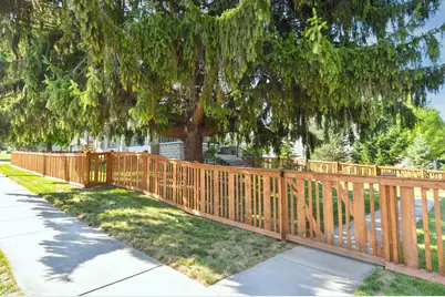 W161N9057  Hayes Ave, Menomonee Falls, WI 53051 - Photo 38