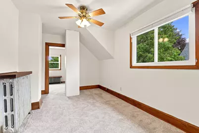 851 N 10th St, Manitowoc, WI 54220 - Photo 26