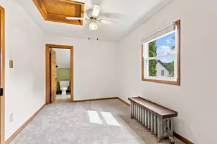 851 N 10th St, Manitowoc, WI 54220 - Photo 28