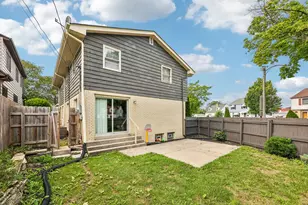 9625 W Metcalf Pl, Milwaukee, WI 53222 - Photo 50