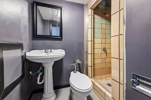 9625 W Metcalf Pl, Milwaukee, WI 53222 - Photo 48